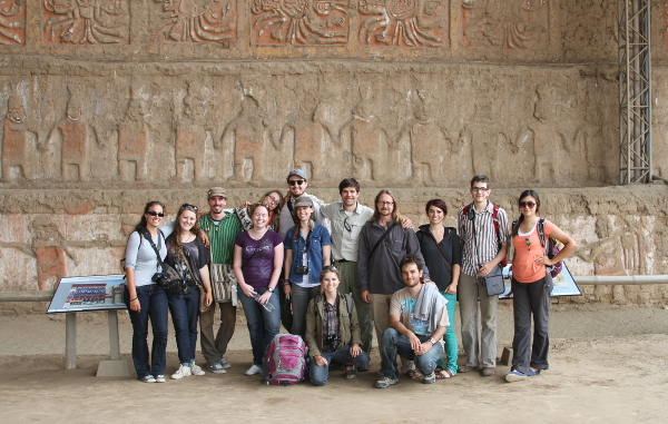 Prof. Ed Swenson and students in Peru